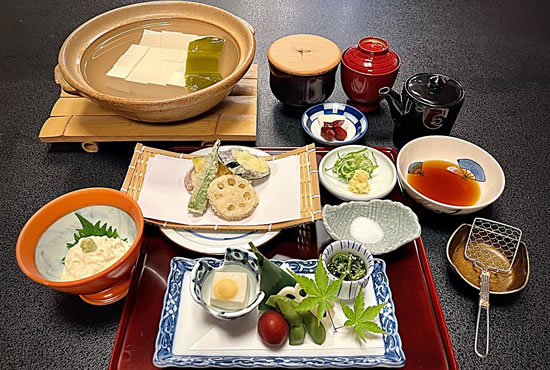 Shojin Yudofu Gozen (Vegan & Vegetarian Friendly)